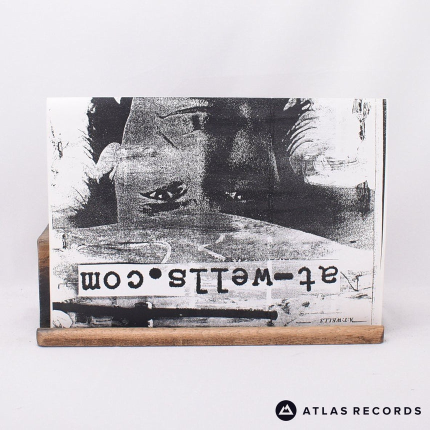 A.T. Wells - Singing So Alone - Insert -A -B LP Vinyl Record - VG+/EX