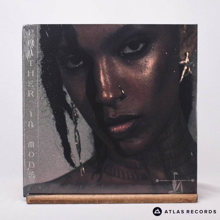 Alewya Panther In Mode 12" Vinyl Record - Front Cover & Record