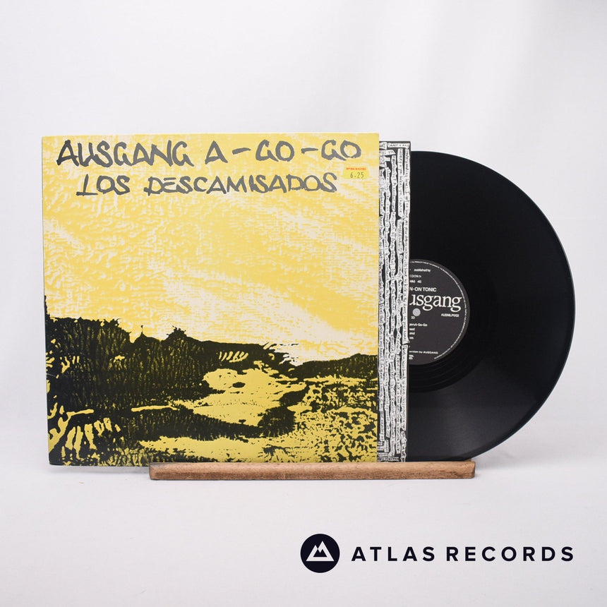 Ausgang Los Descamisados 12" Vinyl Record - Front Cover & Record