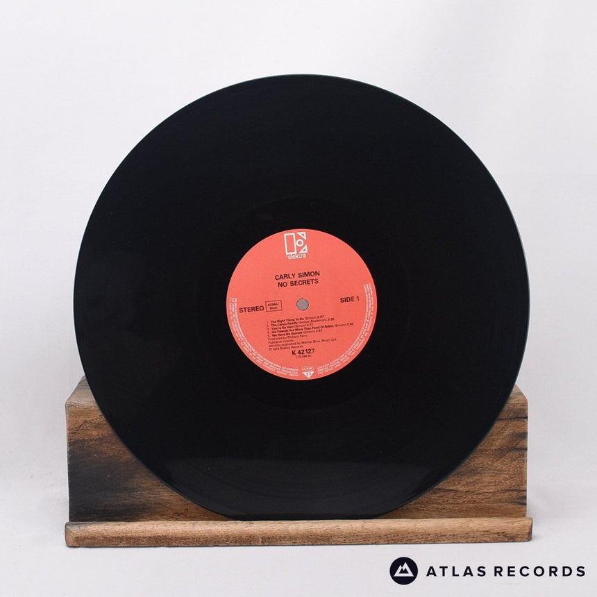 Carly Simon - No Secrets - Reissue LP Vinyl Record - EX/EX