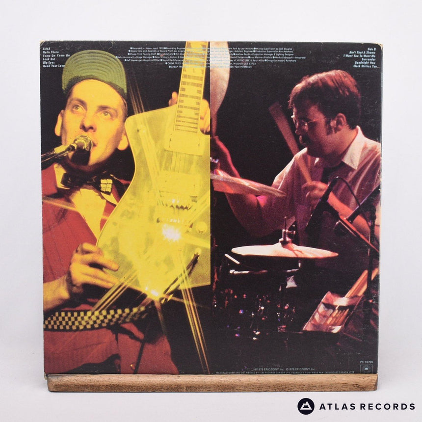 Cheap Trick - At Budokan - Booklet Gatefold Canada LP Vinyl Record - VG+/EX