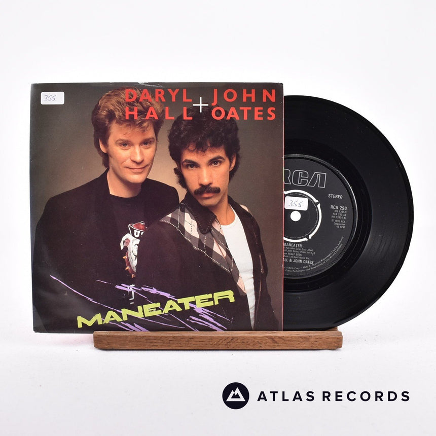 Daryl Hall & John Oates Maneater 7" Vinyl Record - Front Cover & Record