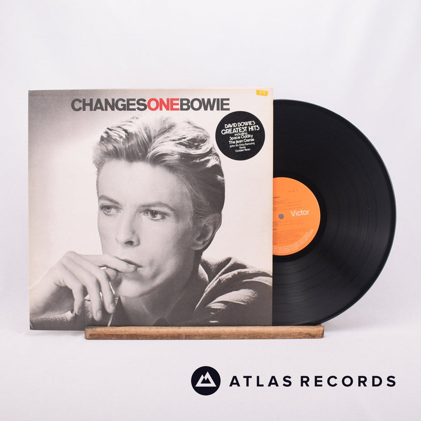 David Bowie ChangesOneBowie LP Vinyl Record - Front Cover & Record