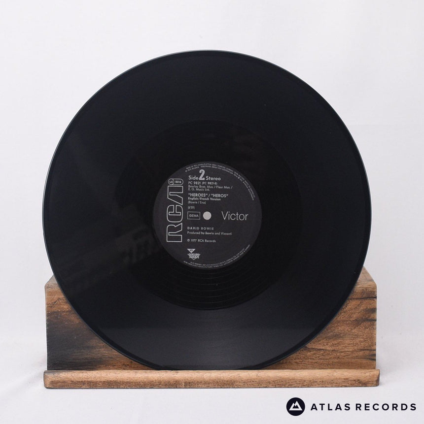 David Bowie - Heroes / Helden / Heroes / Héros - -A -B 12" Vinyl Record - EX/EX