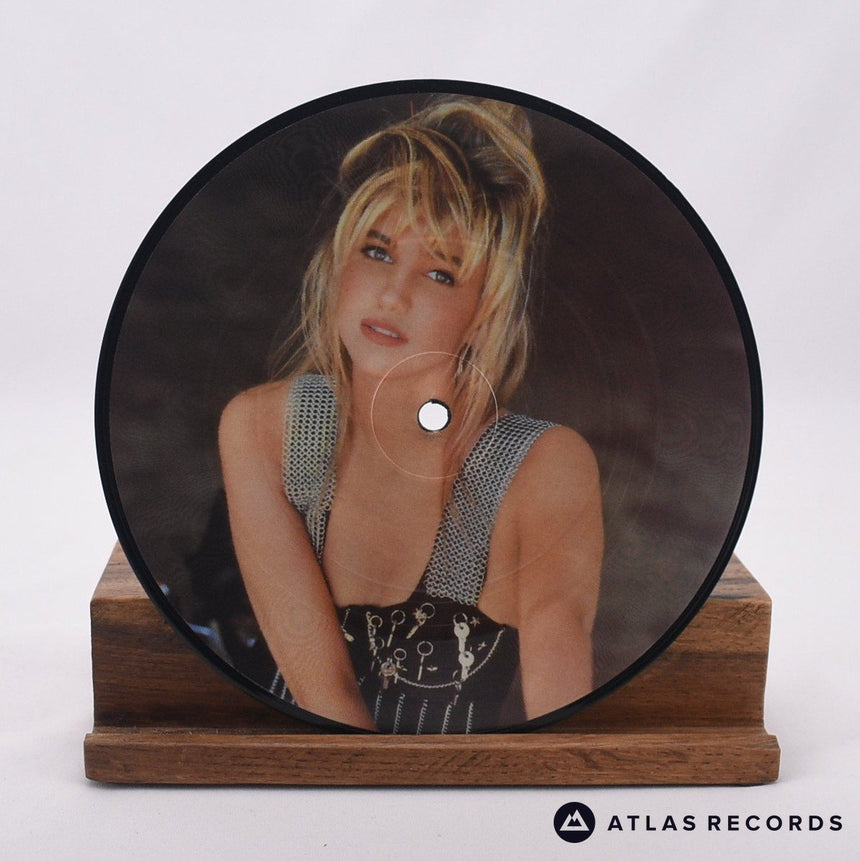 Debbie Gibson - Anything Is Possible - 7" Vinyl Record - VG+/VG+