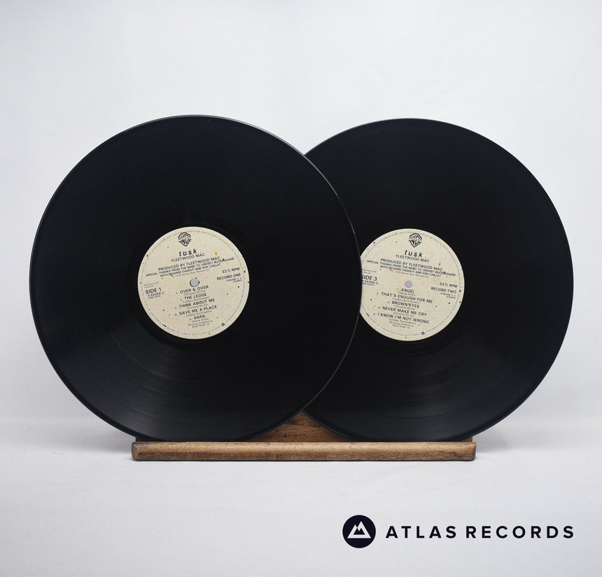 Fleetwood Mac - Tusk - Embossed Sleeve Double LP Vinyl Record - EX/EX