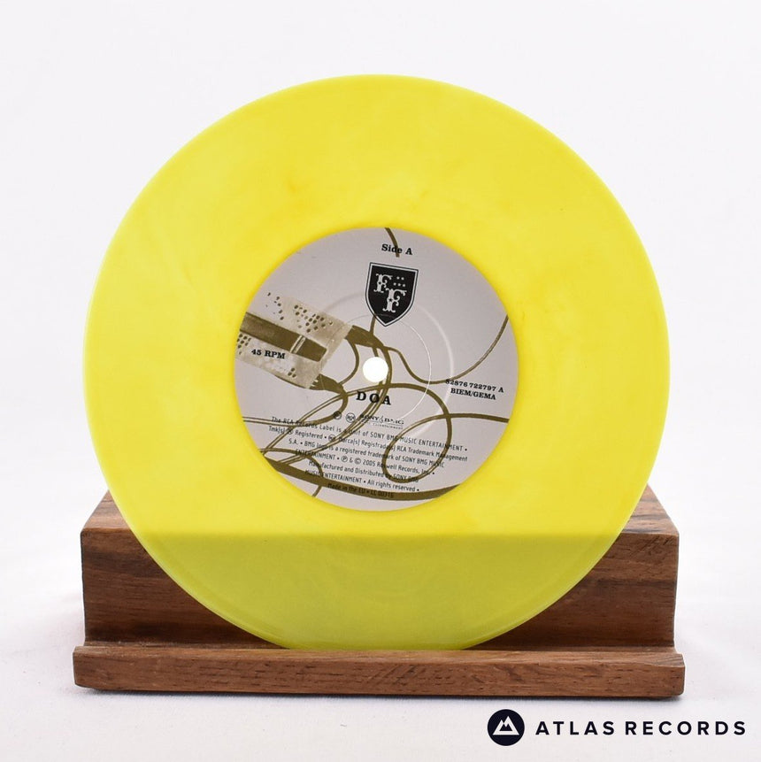 Foo Fighters - DOA - Yellow Marbled 7" Vinyl Record - NM/NM