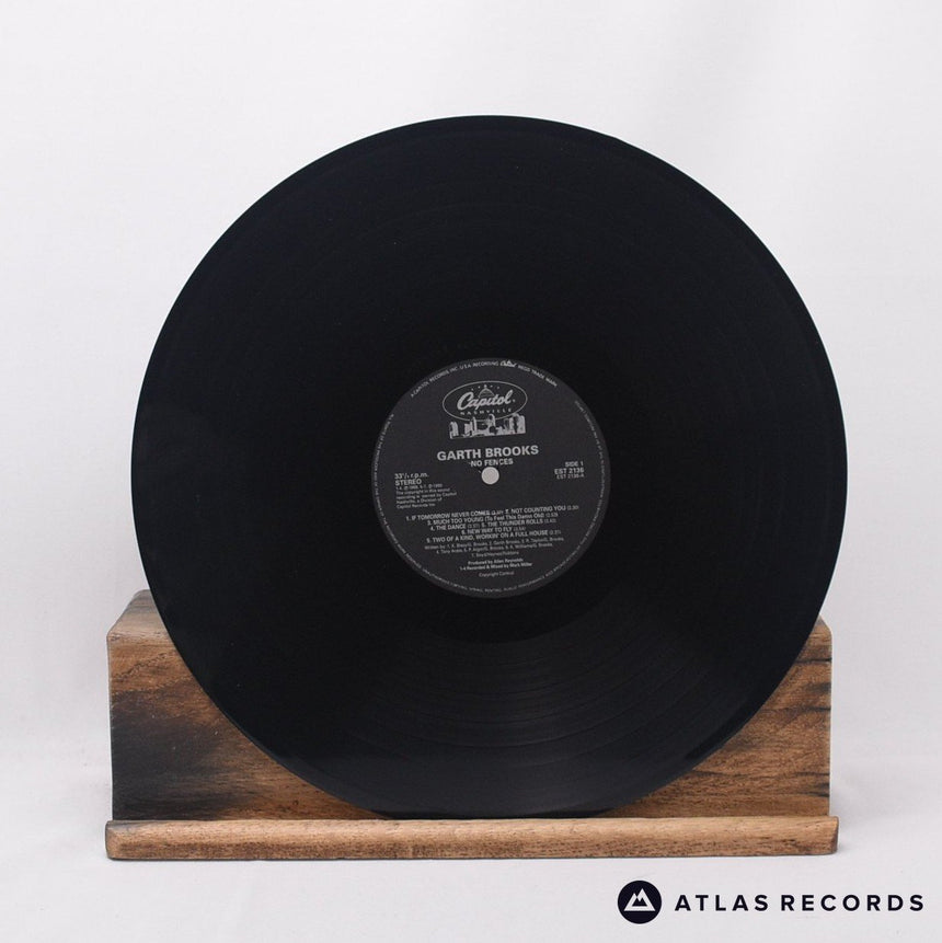Garth Brooks - No Fences - A-1 B-2 LP Vinyl Record - EX/VG+