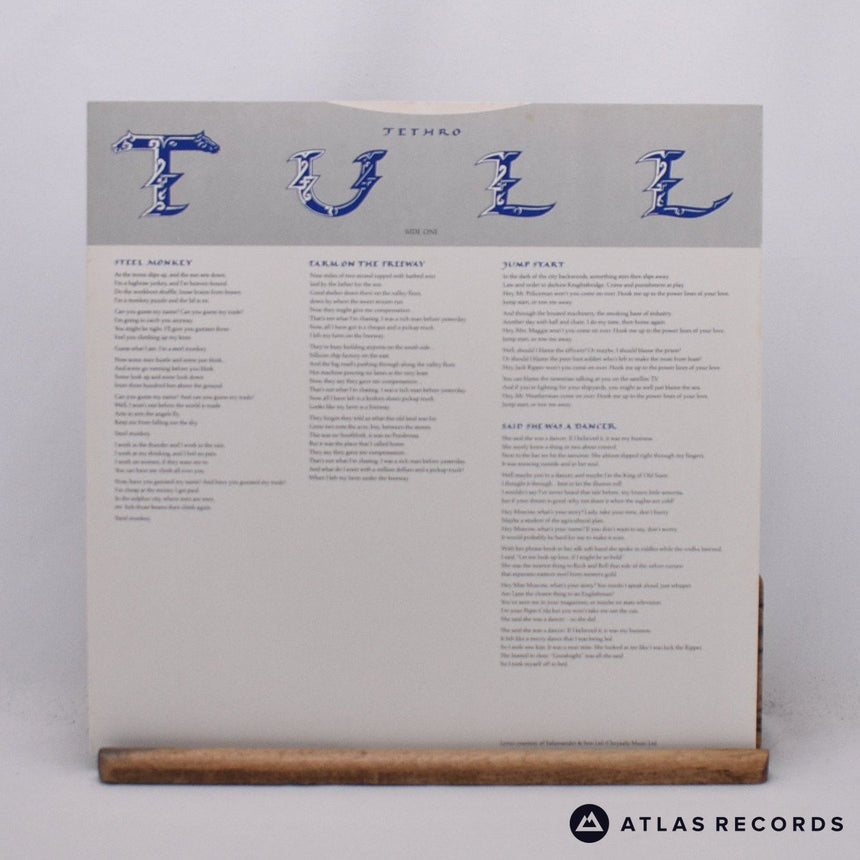 Jethro Tull - Crest Of A Knave - Textured Sleeve LP Vinyl Record - EX/EX