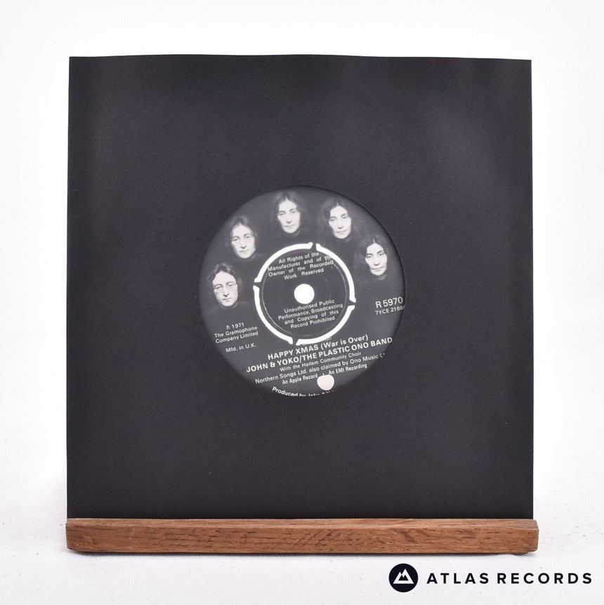 John Lennon & Yoko Ono Happy Xmas 7" Vinyl Record - In Sleeve