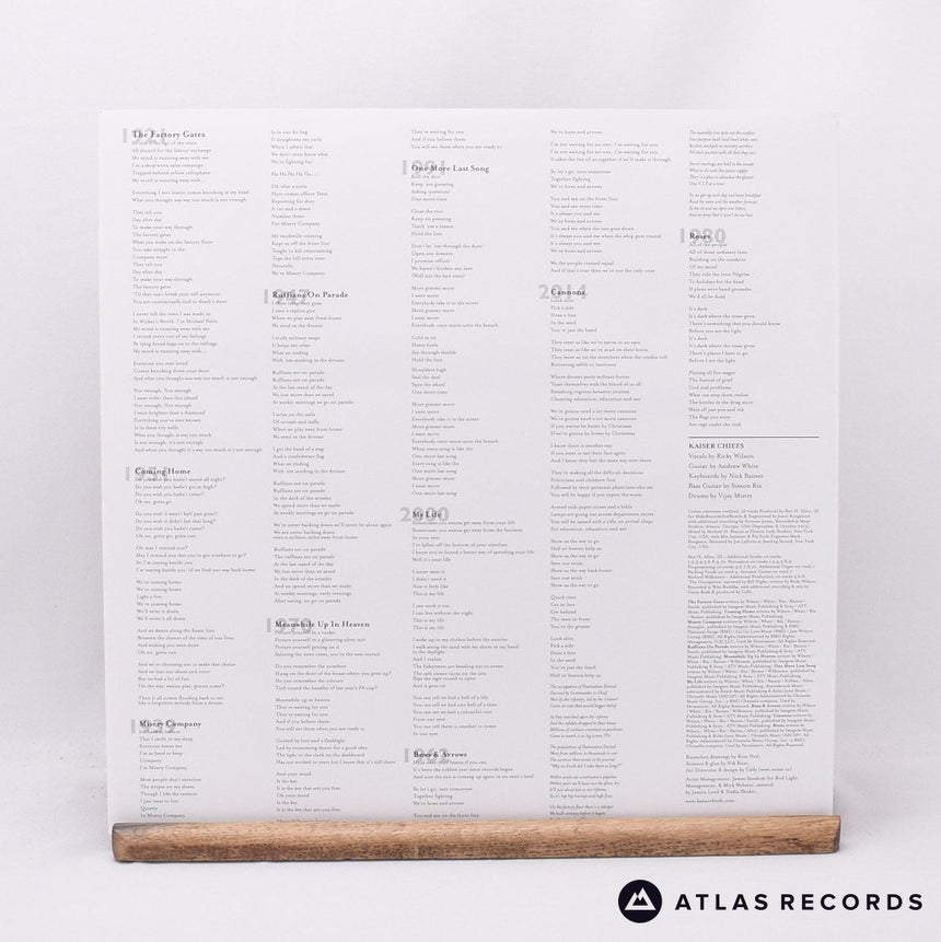 Kaiser Chiefs - Education, Education, Education & War - LP + 7" Vinyl Record