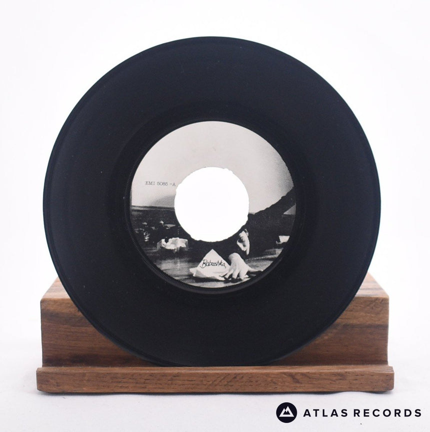 Kate Bush - Babooshka - 7" Vinyl Record - VG/VG+