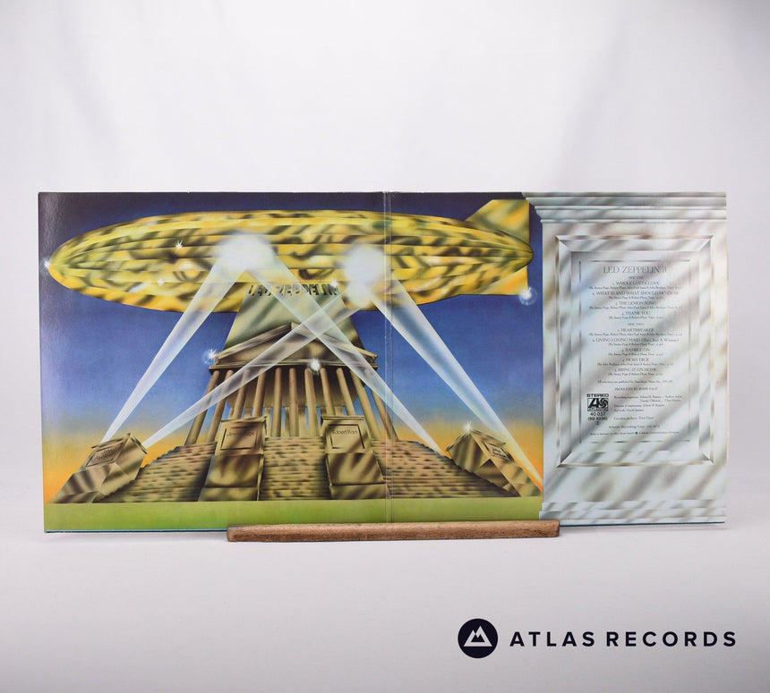 Led Zeppelin - Led Zeppelin II - Reissue Gatefold LP Vinyl Record - EX/EX