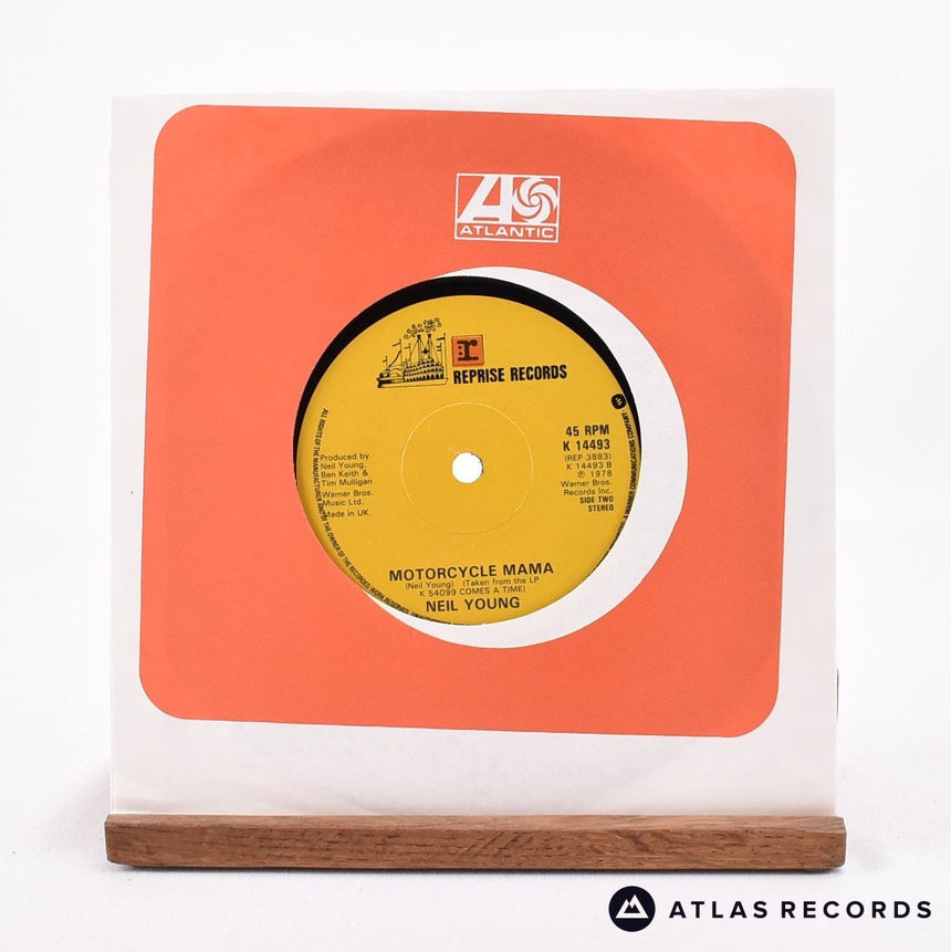Neil Young - Four Strong Winds - 7" Vinyl Record - NM/EX