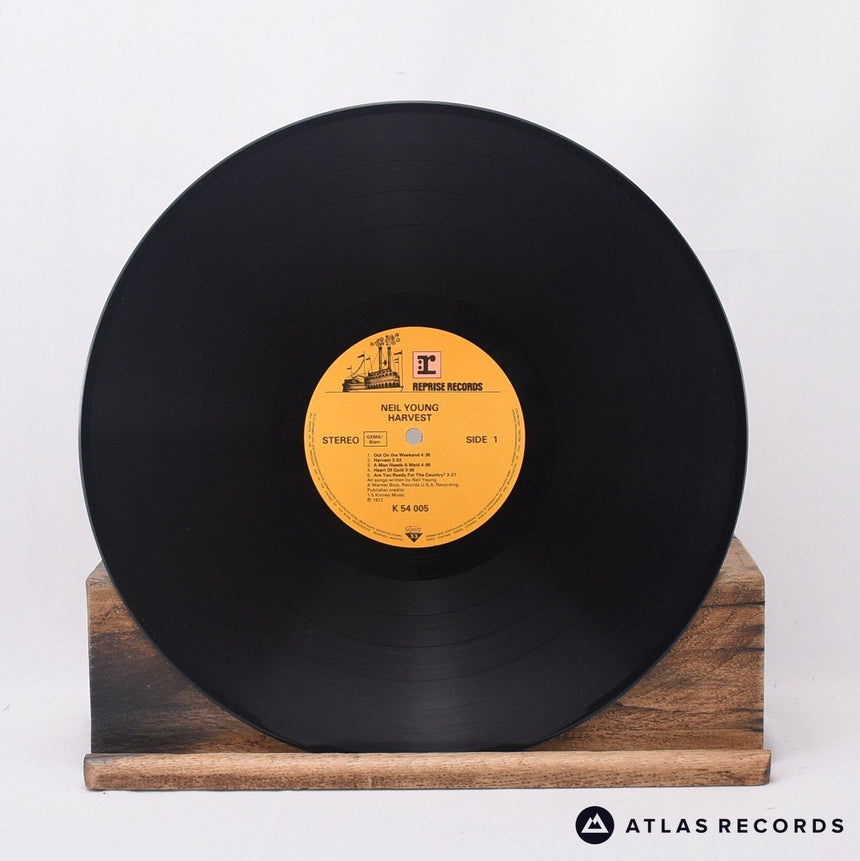 Neil Young - Harvest - Lyric Sheet Reissue Strawberry LP Vinyl Record - EX/EX