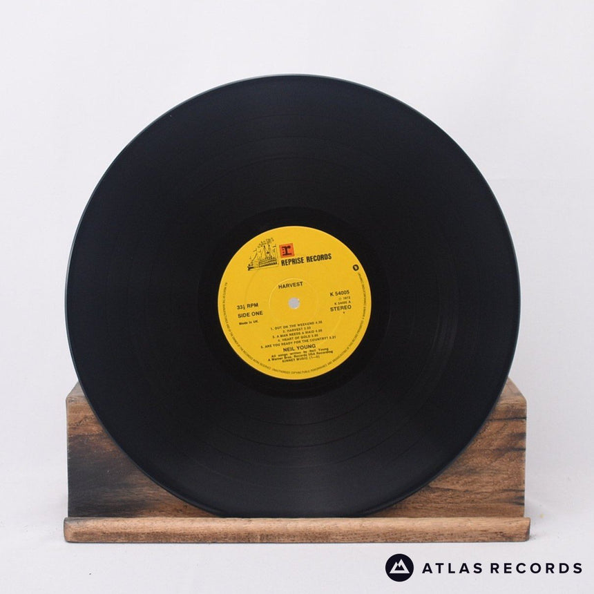 Neil Young - Harvest - Reissue Gatefold Lyric Sheet LP Vinyl Record - EX/VG+