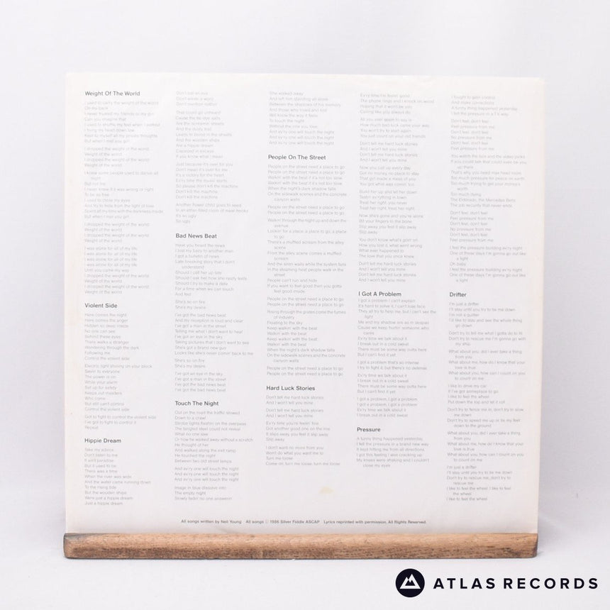 Neil Young - Landing On Water - LP Vinyl Record - NM/EX