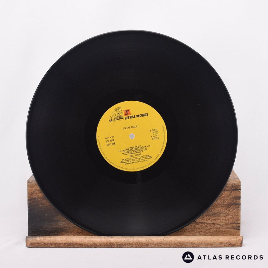 Neil Young - On The Beach - First Uk Press A4 B5 LP Vinyl Record - EX/VG+