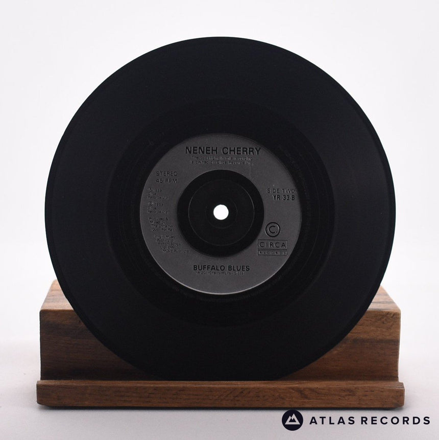 Neneh Cherry - Kisses On The Wind - 7" Vinyl Record - VG+/VG