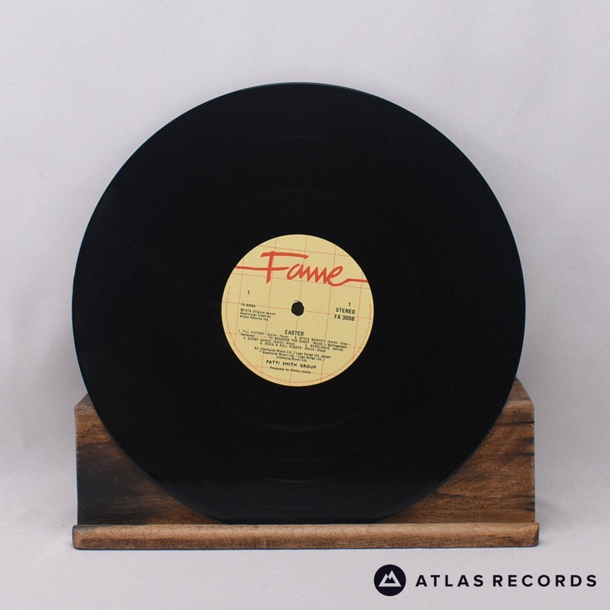 Patti Smith Group - Easter - Reissue LP Vinyl Record - EX/EX