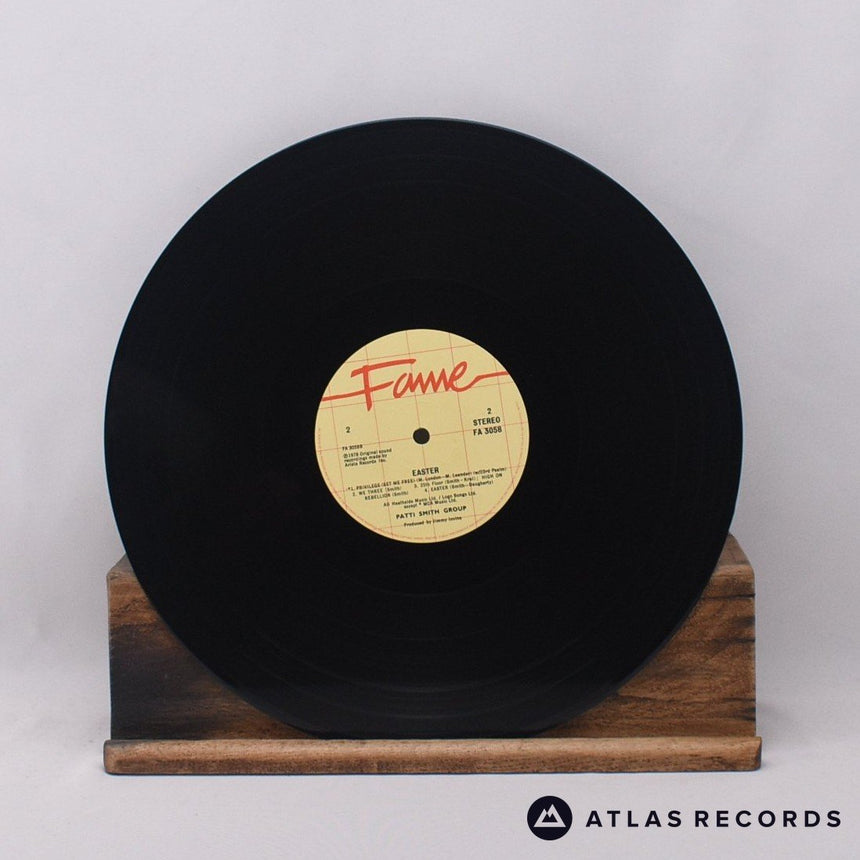 Patti Smith Group - Easter - Reissue LP Vinyl Record - EX/EX