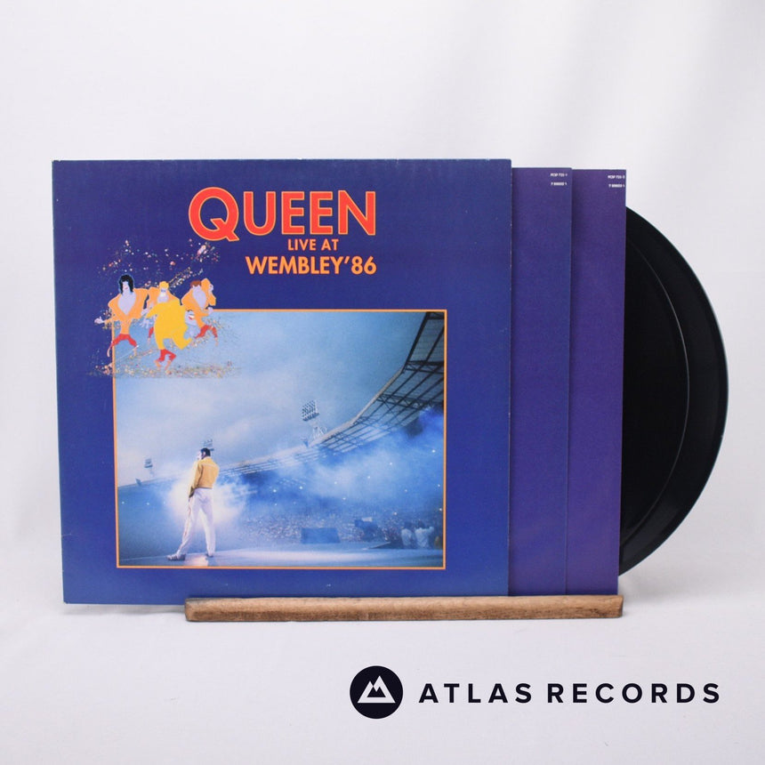Queen Live At Wembley '86 2 x LP Vinyl Record - Front Cover & Record