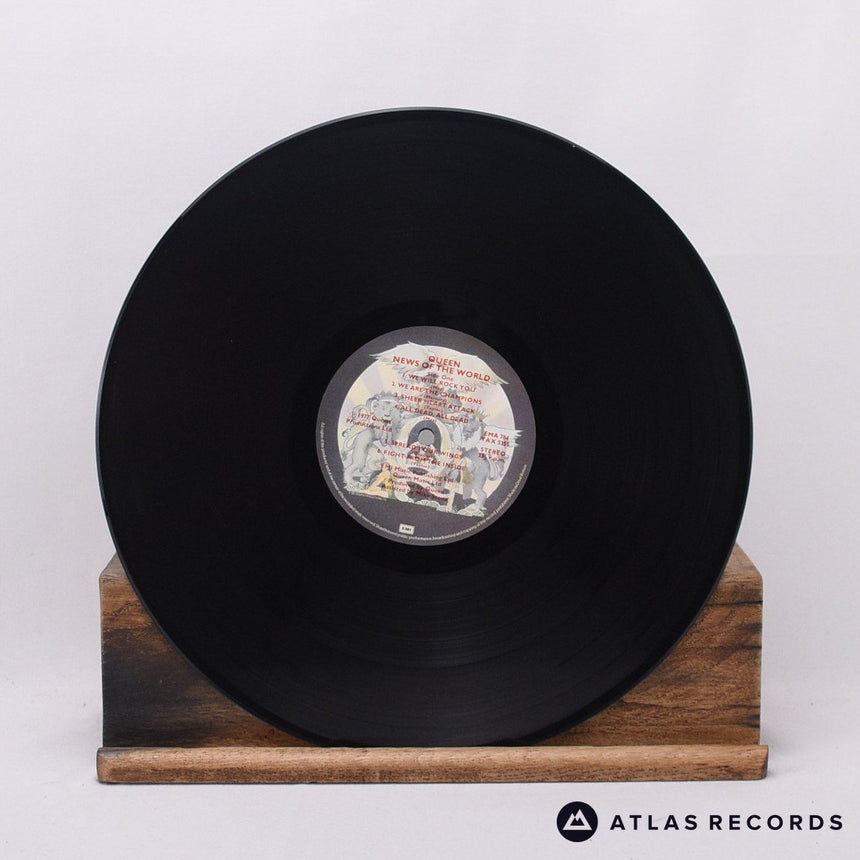 Queen - News Of The World - Gatefold LP Vinyl Record - VG+/VG+