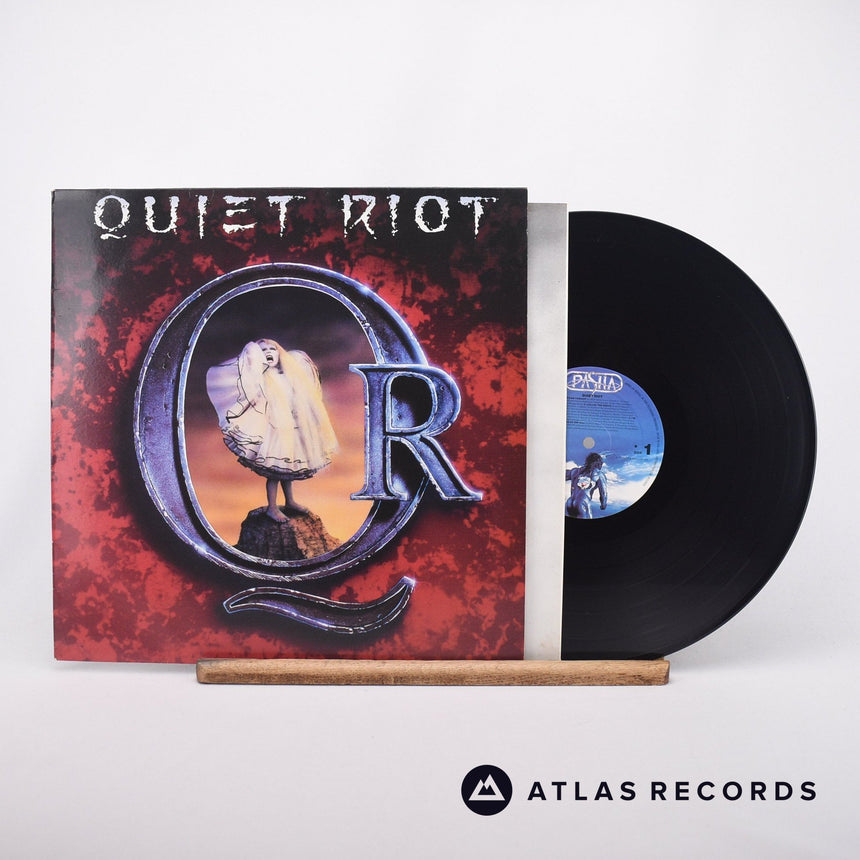Quiet Riot Quiet Riot LP Vinyl Record - Front Cover & Record