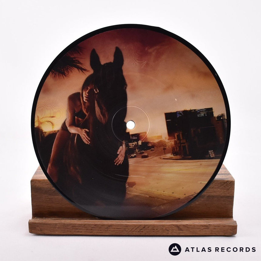 Red Hot Chili Peppers - Dani California - 7" Vinyl Record - NM/NM