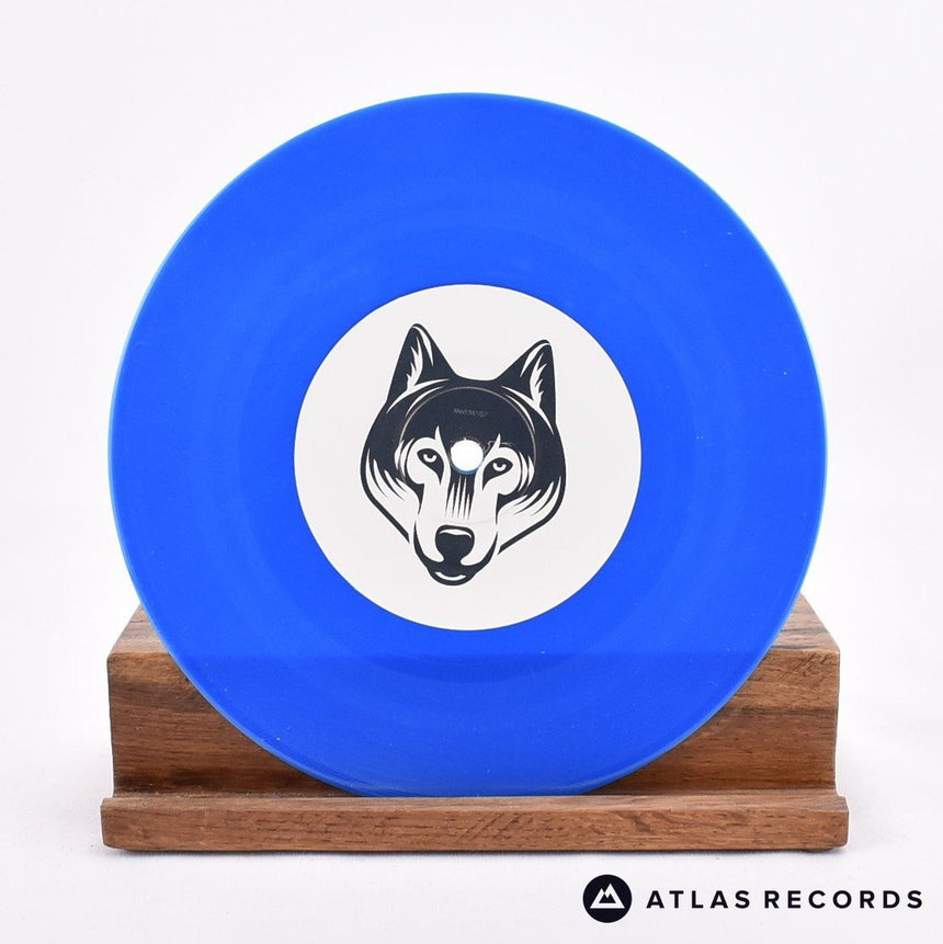 Scouting For Girls - She's So Lovely - Blue 7" Vinyl Record - NM/NM