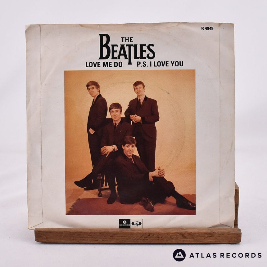 The Beatles - Love Me Do - Mono Reissue 7" Vinyl Record - VG/VG+