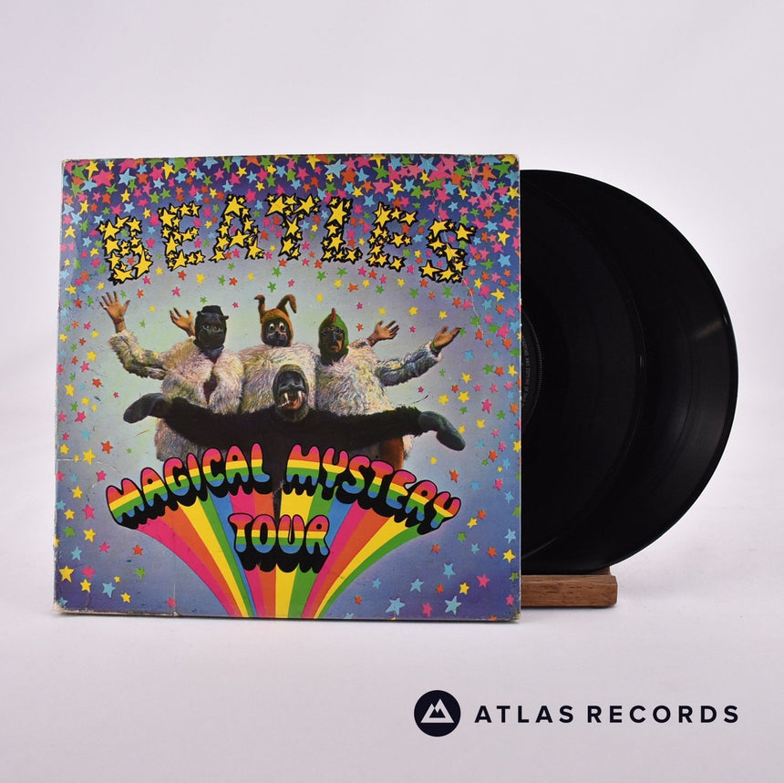 The Beatles Magical Mystery Tour 2 x 7" Vinyl Record - Front Cover & Record
