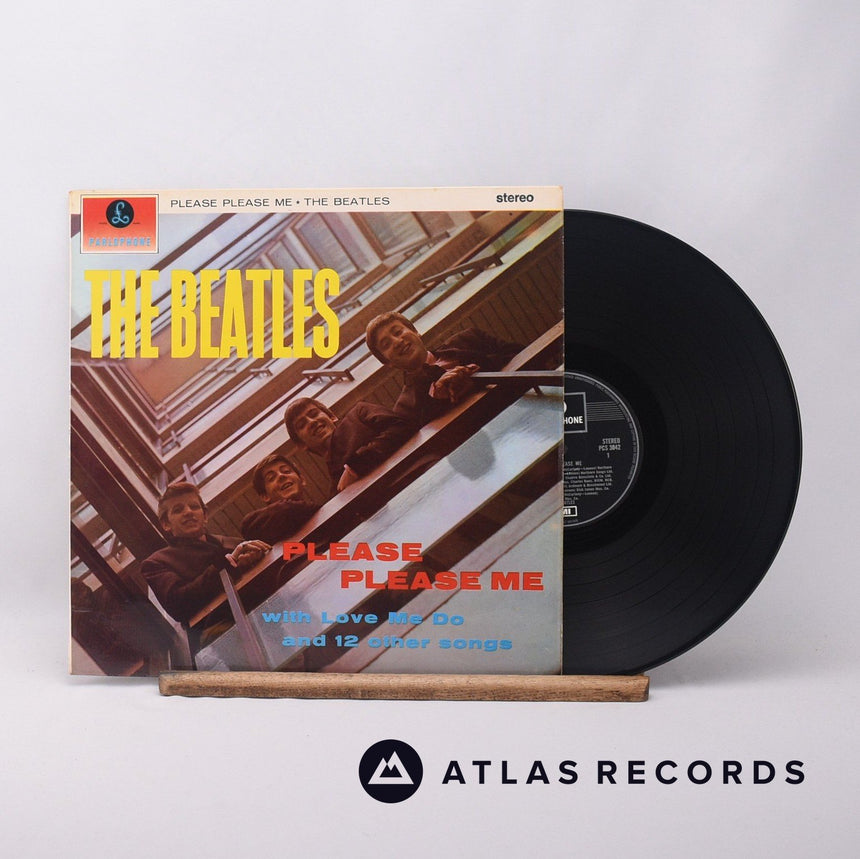 The Beatles Please Please Me LP Vinyl Record - Front Cover & Record