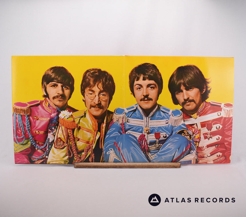 The Beatles - Sgt. Pepper's Lonely Hearts Club Band - LP Vinyl Record