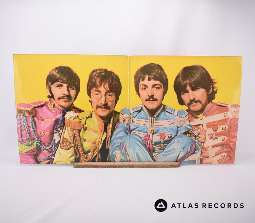 The Beatles - Sgt Peppers Lonely Hearts Club Band - LP Vinyl Record - VG+/VG+