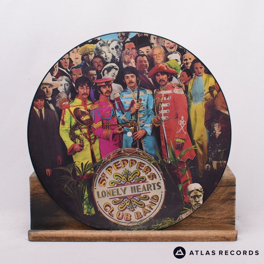 The Beatles - Sgt. Pepper's Lonely Hearts Club Band - LP Vinyl Record