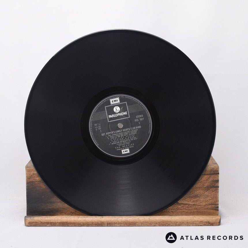 The Beatles - Sgt. Pepper's Lonely Hearts Club Band - LP Vinyl Record - VG+/VG+