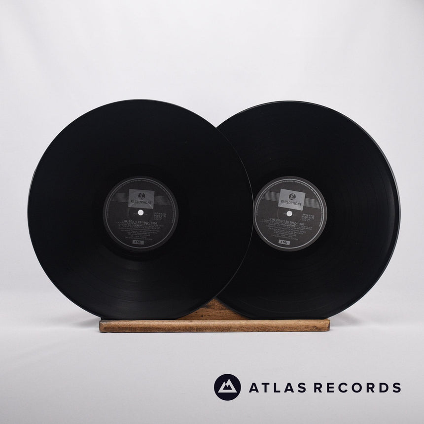 The Beatles - The Beatles 1962-1966 - Gatefold Reissue LP Vinyl Record - EX/VG+