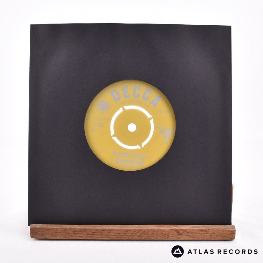 The Black Beats Me Kaperba 7" Vinyl Record - In Sleeve