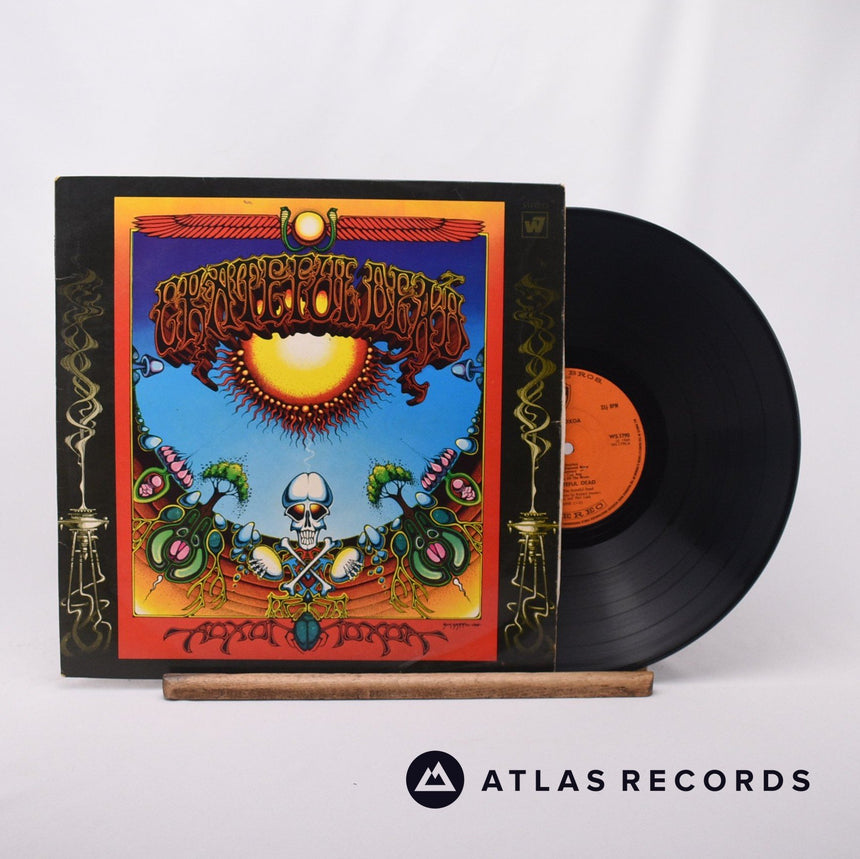 The Grateful Dead Aoxomoxoa LP Vinyl Record - Front Cover & Record