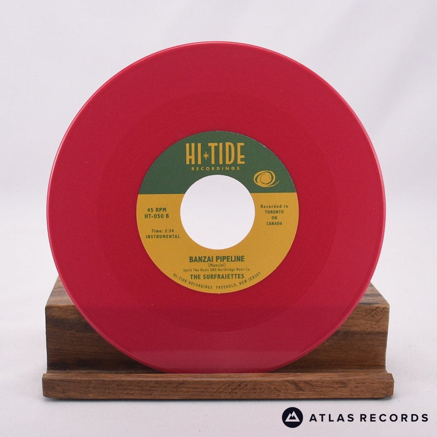 The Surfrajettes - Hale’iwa Hustle - 7" Vinyl Record - NM/EX