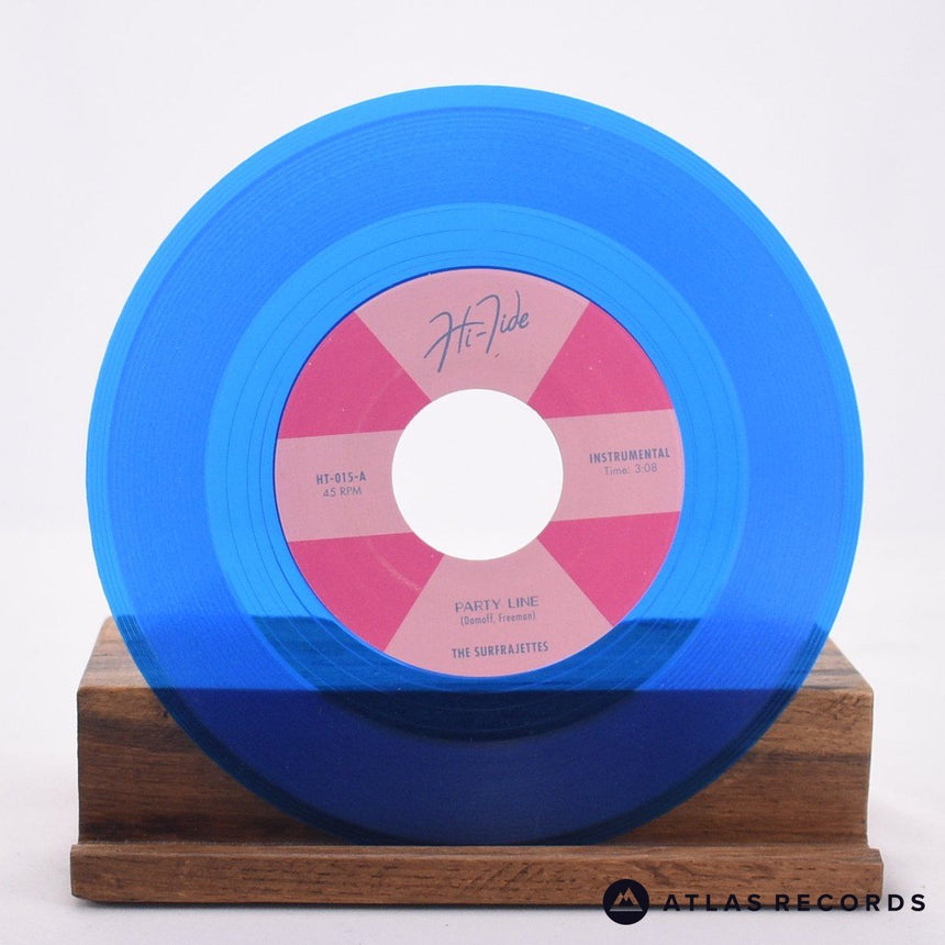 The Surfrajettes - Party Line - 7" Vinyl Record - NM/NM