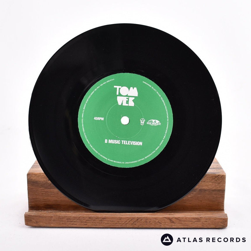 Tom Vek - Nothing But Green Lights - 7" Vinyl Record - NM/NM