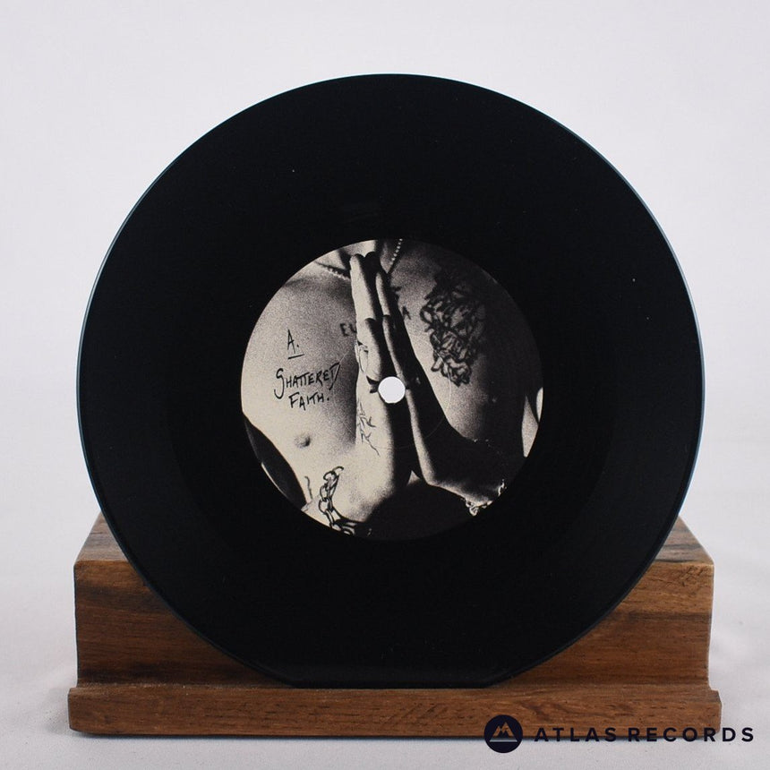 Vlure - Shattered Faith - 7" Vinyl Record - NM/NM
