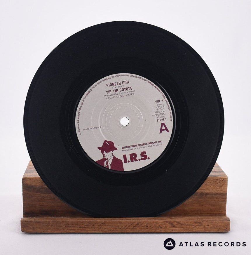 Yip Yip Coyote - Pioneer Girl - 7" Vinyl Record - VG/VG