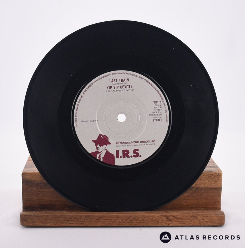 Yip Yip Coyote - Pioneer Girl - 7" Vinyl Record - VG/VG