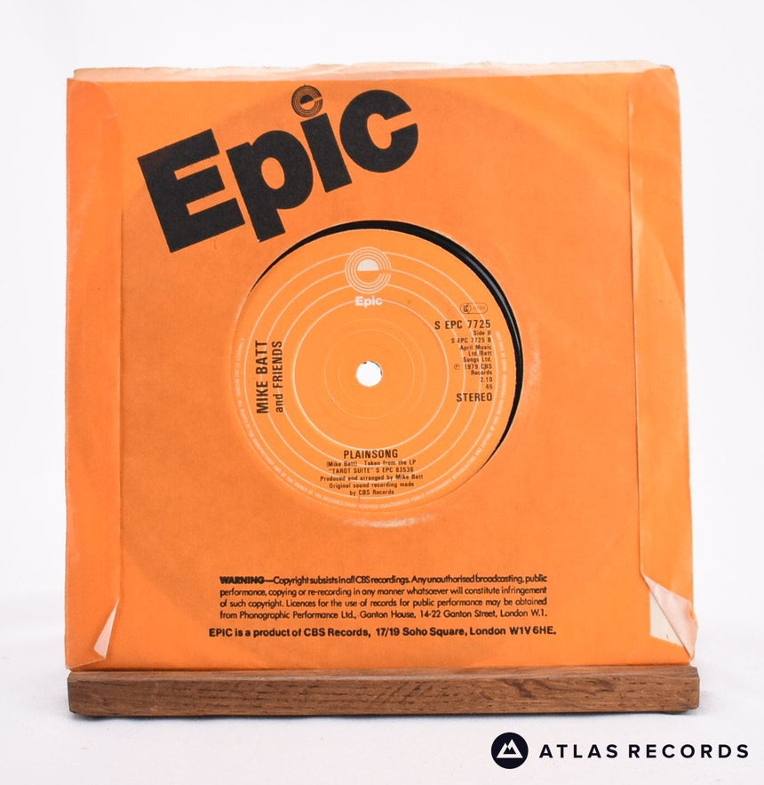 Mike Batt And Friends - Run Like The Wind - 7" Vinyl Record - VG+/VG+