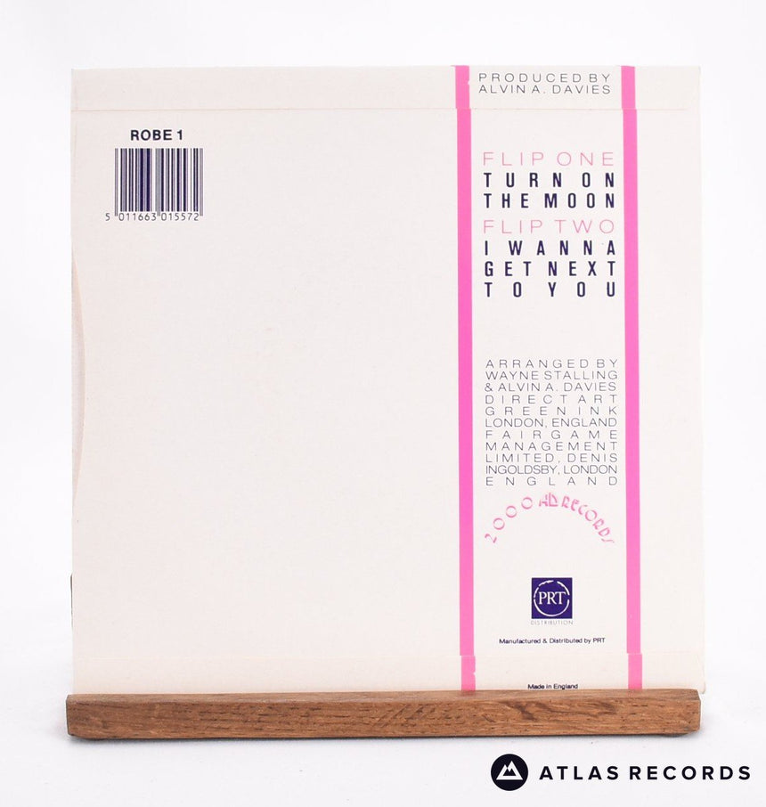 Robe - Turn On The Moon - 7" Vinyl Record - NM/EX