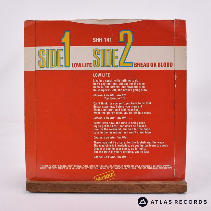 4 Skins - Low Life - 7" Vinyl Record - VG+/VG+