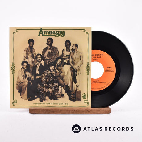 Amnesty Everybody Who Wants To Be Free 7" Vinyl Record - Front Cover & Record